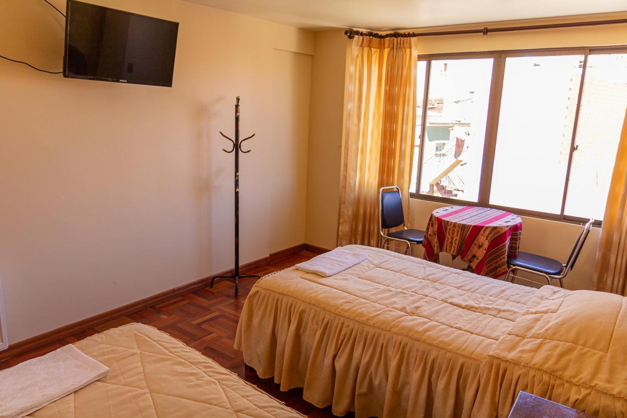 Hostal Sonia Copacabana  Eksteriør billede