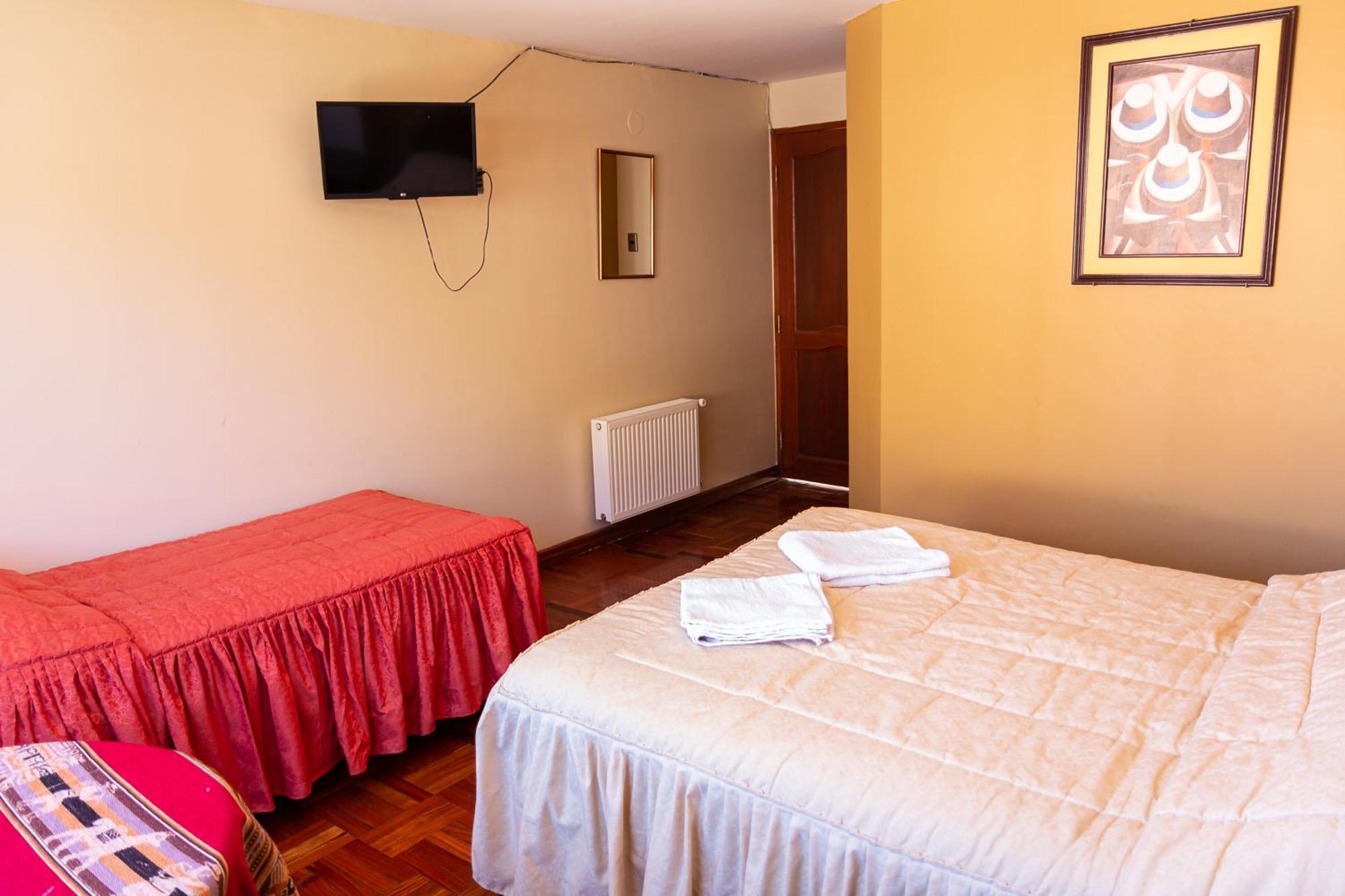 Hostal Sonia Copacabana  Eksteriør billede