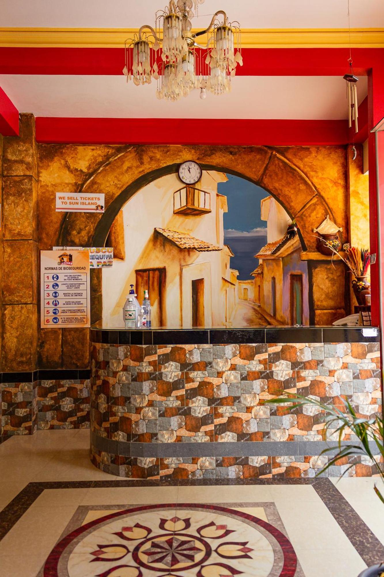 Hostal Sonia Copacabana  Eksteriør billede